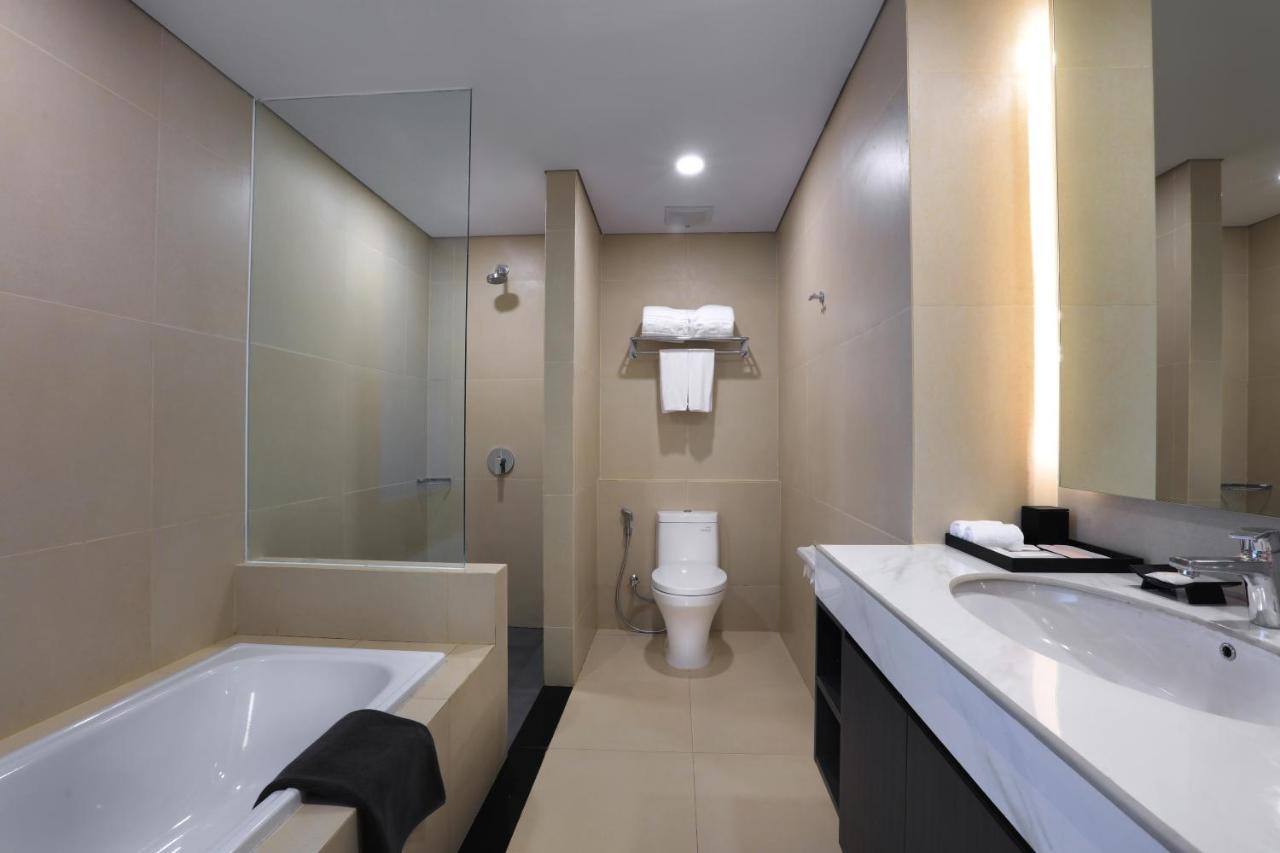 Harper Palembang By Aston Hotel Kültér fotó