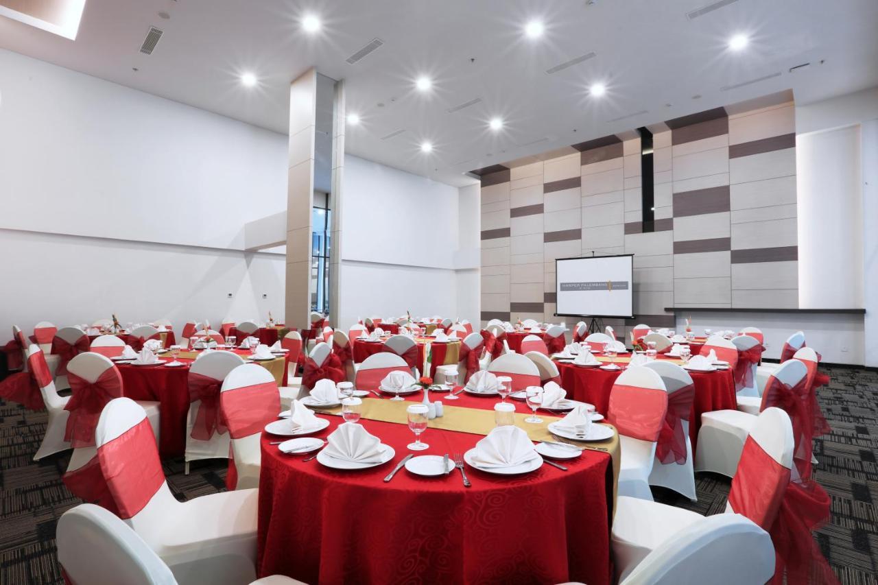 Harper Palembang By Aston Hotel Kültér fotó